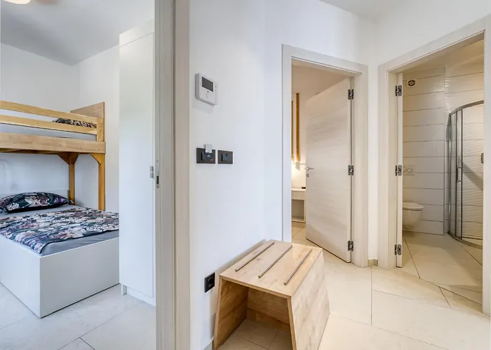 Dita-3 By Interhome ツリクヴェニツァ